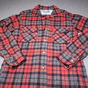 Vintage Pendleton Virgin Wool Red Plaid Mens Large USA small holes